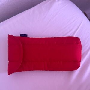 BAGGU Vibrant Red Eyewear case